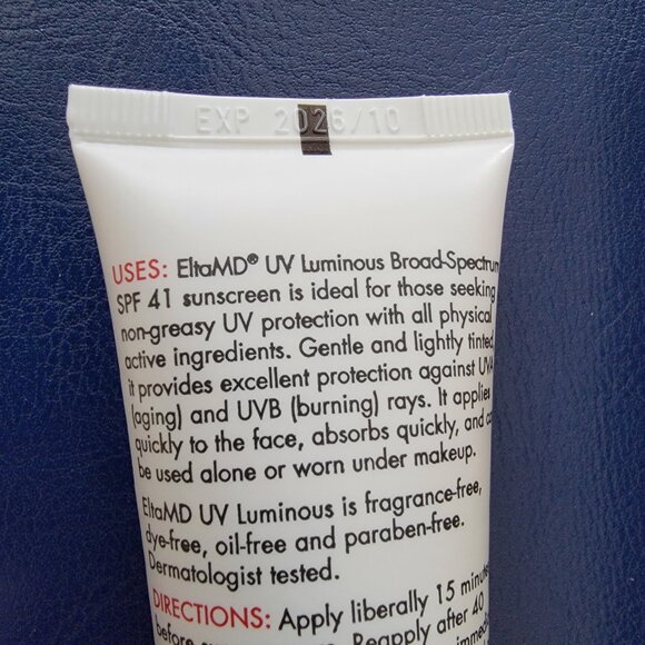 EltaMD UV Luminous Broad-Spectrum SPF 41Light Rosy Tint 1.7oz - Picture 6 of 15